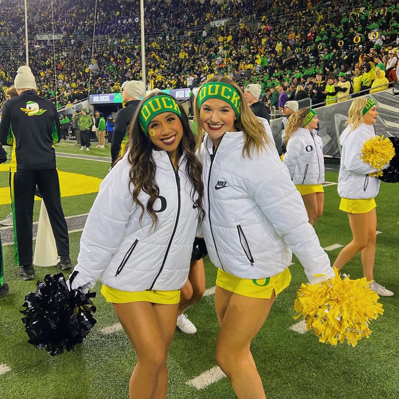 On the field in Oregon warm-ups before kickoff